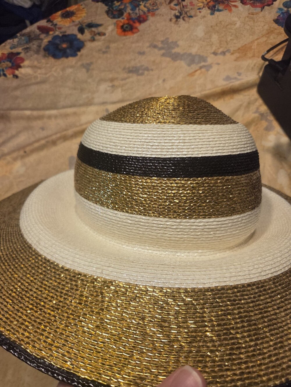 Vintage FRANK OLIVE Stylish Gold & White Straw Sun Hat with Black Band - Picture 4 of 7